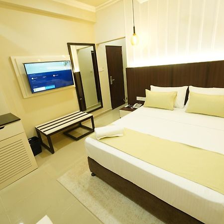 Hotel Grand Amanee Ratnapura Zewnętrze zdjęcie