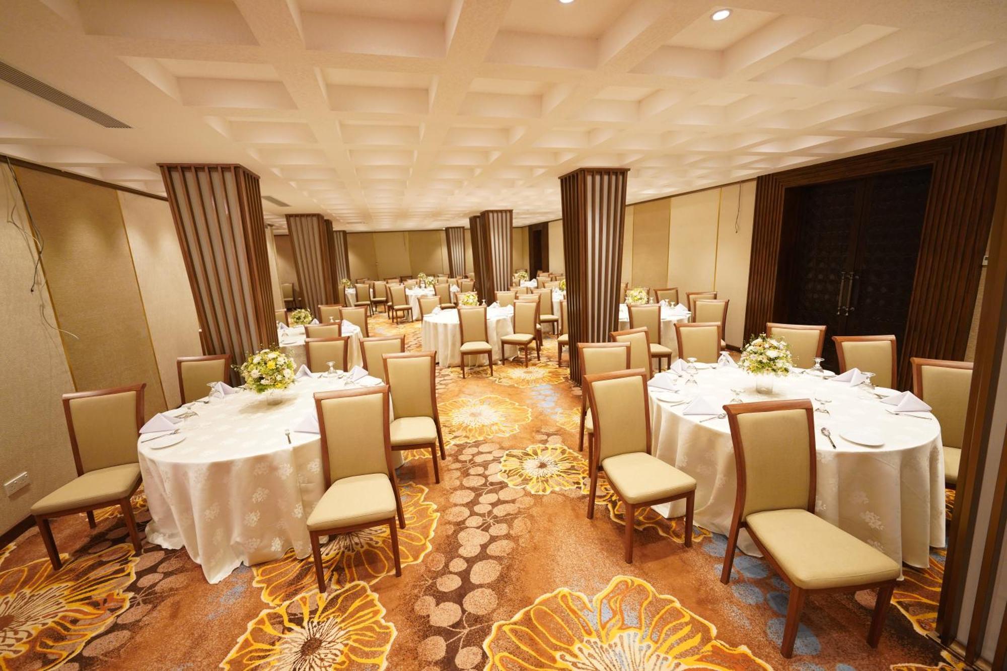 Hotel Grand Amanee Ratnapura Zewnętrze zdjęcie